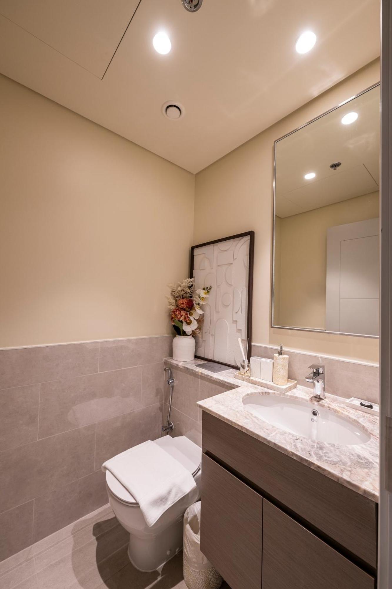 3 Bedrooms Tower 1- Downtown Skylight Appartamento Dubai